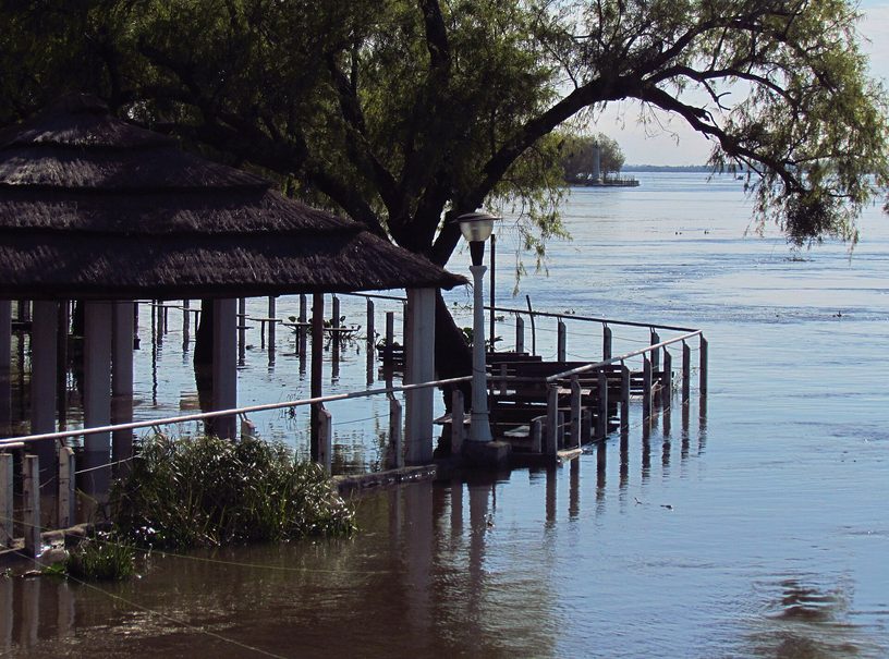 Crecida del río Paraná en julio de 2014.