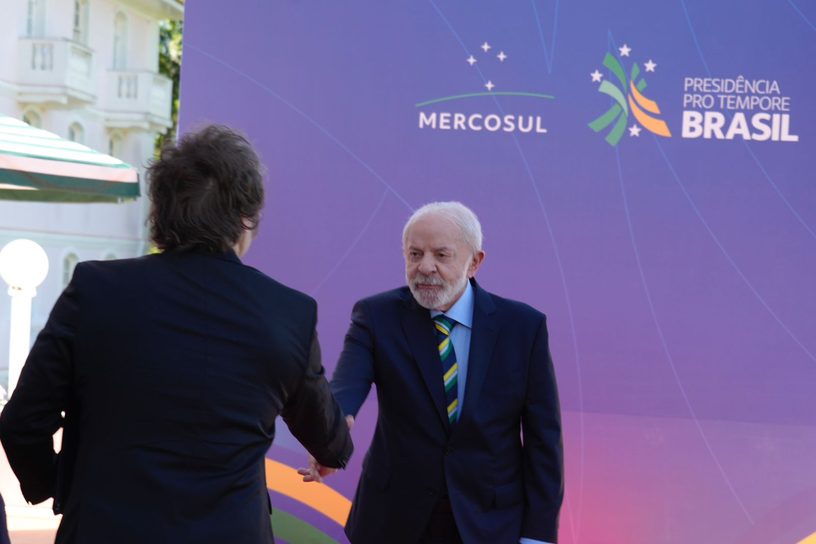 Javier Milei y Lula da Silva en la cumbre del Mercosur de diciembre de 2025, con Brasil en la presidencia del bloque.