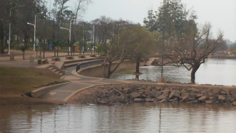 La costanera de Concordia sobre el río Uruguay, en agosto de 2015.