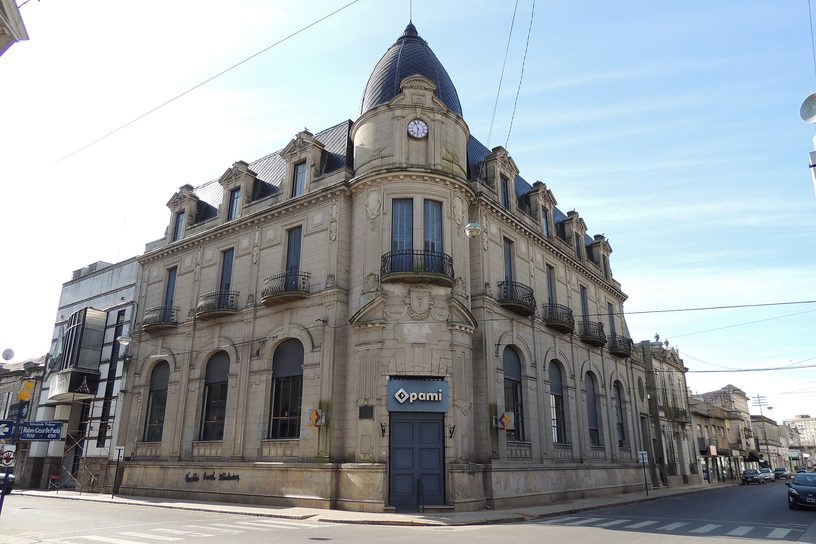Agencia del PAMI en la ciudad bonaerense de Azul.